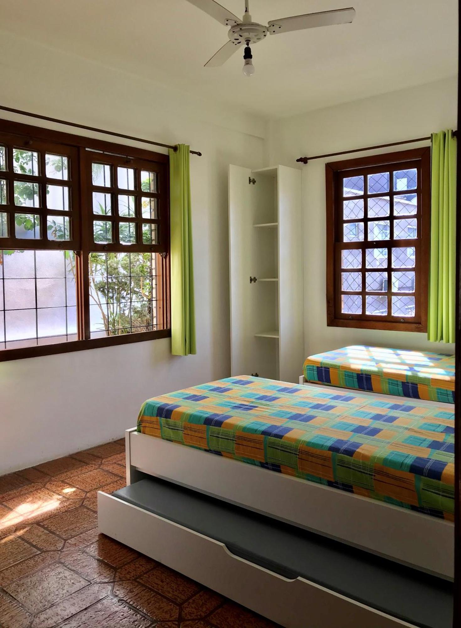 Apartamentos Morada Do Canto - 130M Da Praia Principal Бомбіняс Номер фото